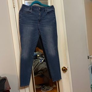 American Eagle super high rise jegging 14 regular